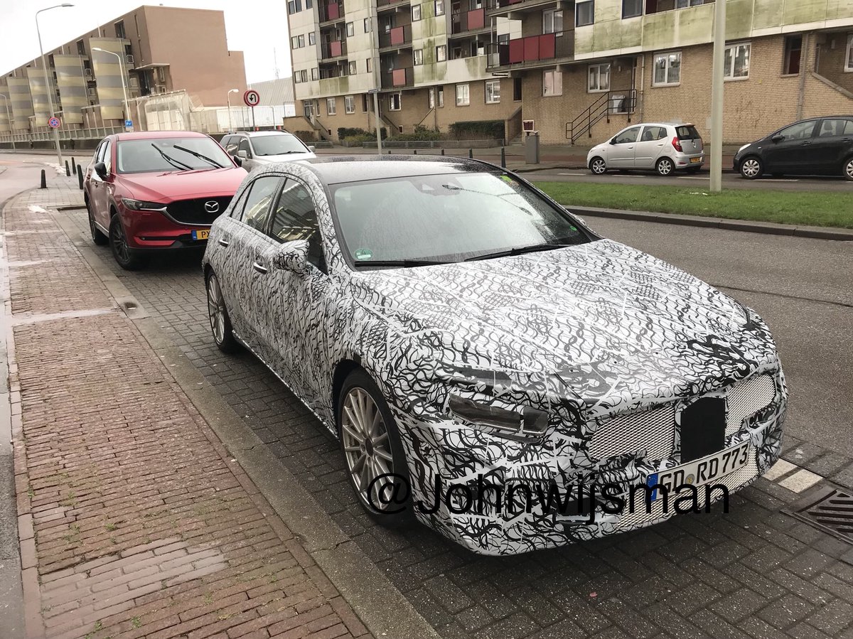 Gespot in scheveningen nieuwe Mercedes A-klasse?!