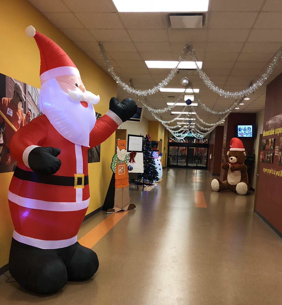 Barry Baker tweet media