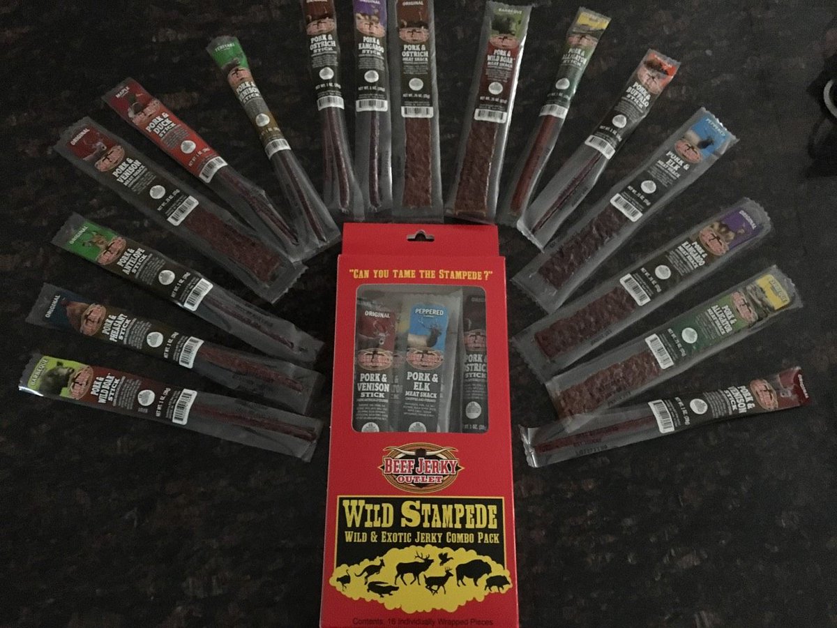OrlandoBJO's tweet photo. Looking for a good stocking stuffer? Look no further with our game boxes with 16 different jerky sticks. https://t.co/6AwOrKGmoh