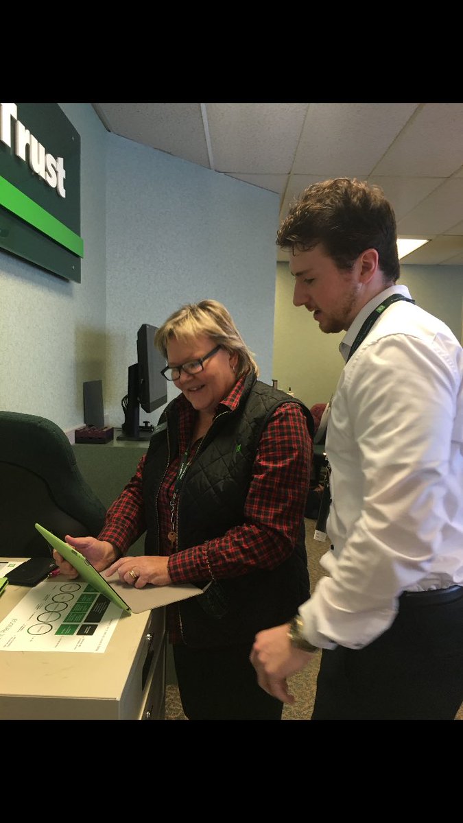 Providing #digitaladvice on the way to becoming a #digitalgenius <a href="/megsb03/">megan brant</a> @STEVEOMACMILLAN @NigelWyles_TD @TinorSebastien <a href="/SanaHubaishy/">Sana Hubaishy_TD</a>