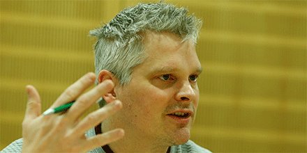 idggermany's tweet photo. Roundtable #MachineLearning
Stefan Gössel von @Reply_DE weiß, was wichtig ist: „Im ersten Schritt geht es um die eigene Effizienz. Der wesentliche Treiber ist es aber, die Kundenbedürfnisse in den Mittelpunkt zu stellen.“ #AI #DataRobotics https://t.co/GtperWRwd1 https://t.co/ohMwo3r840