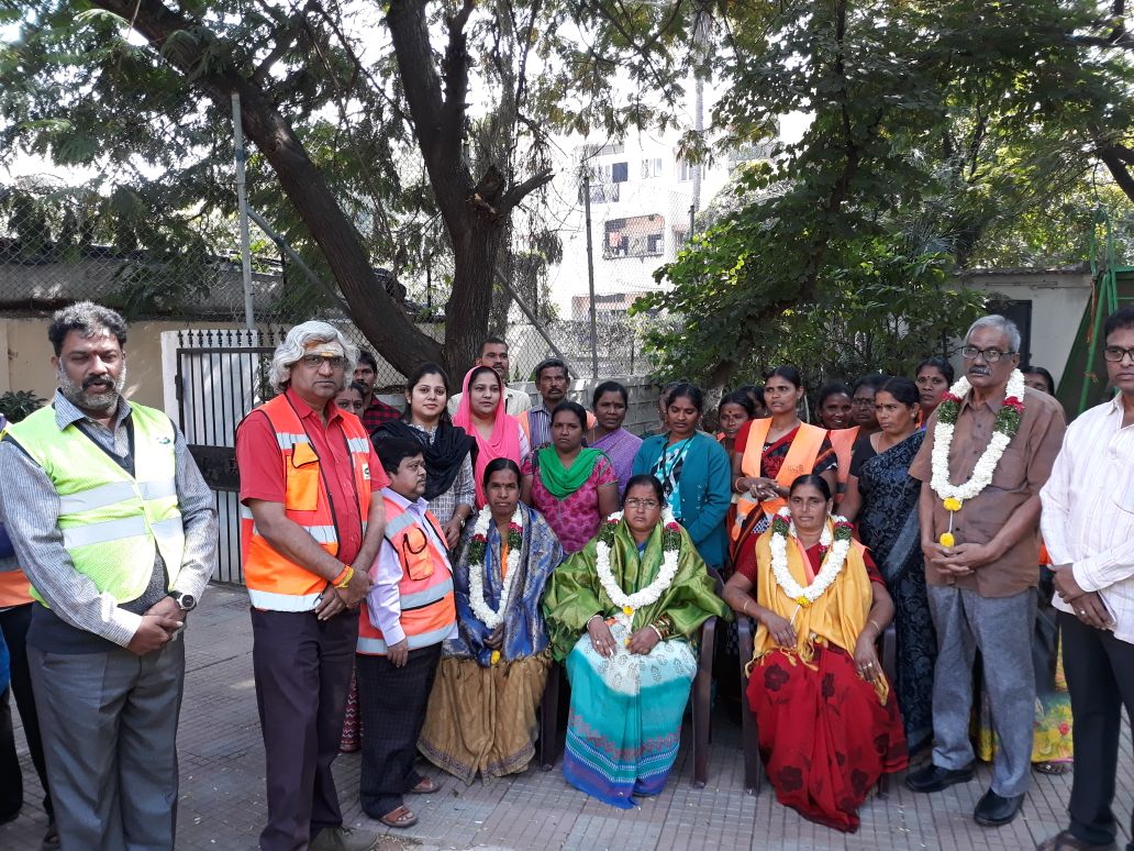 DC_Malakpet's tweet photo. Swachh awareness programme and felicitation to sanitation workers Shankaramma, Renuka and Rangamma by corporator Smt.Sunaritha Reddy and Sri.V.Vijaya Bhasker Dc.6(4A) and local residents at shalivahana nagar https://t.co/YjCpnGQc0s