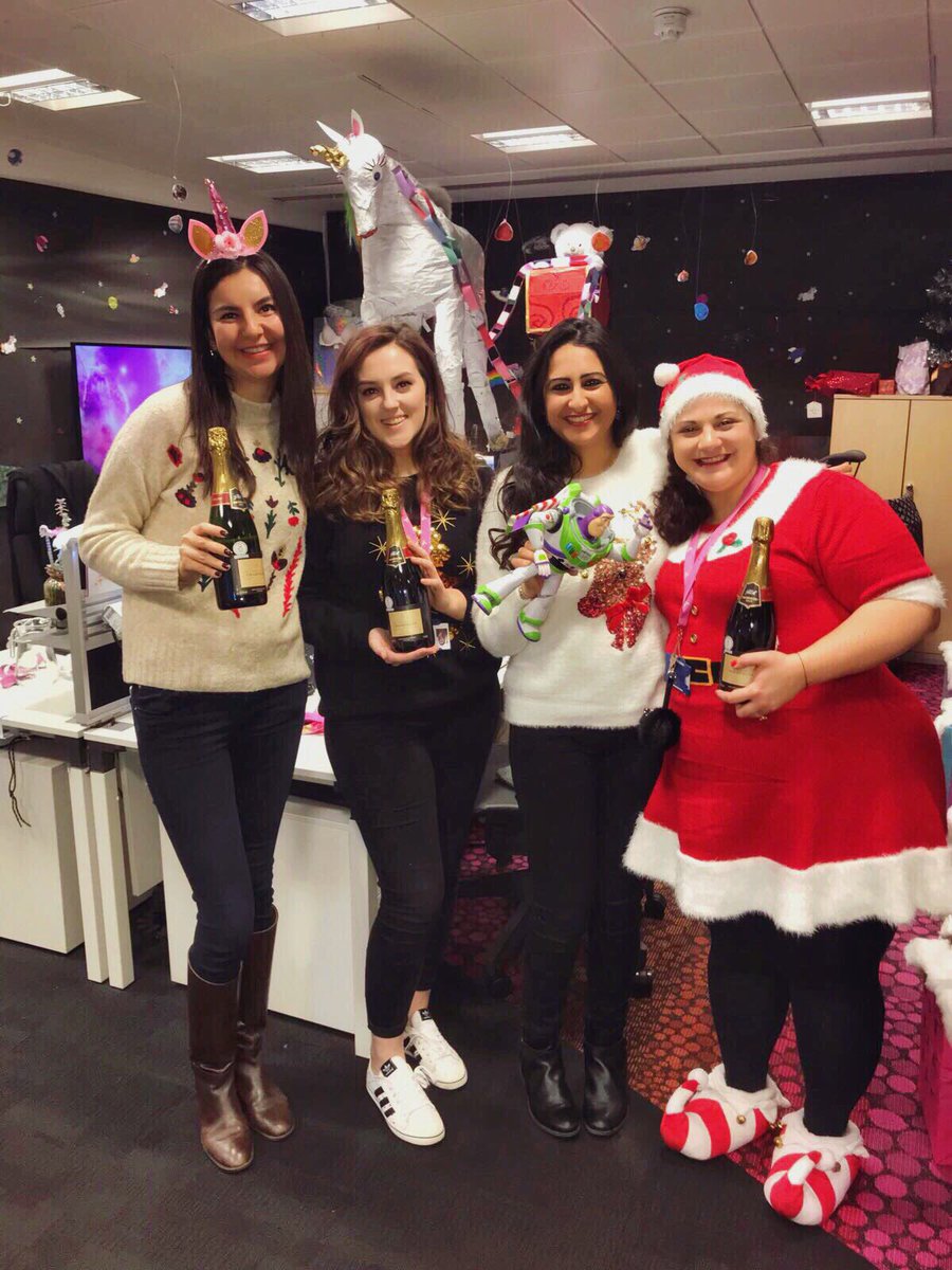 talentrb's tweet image. How could we forget to mention that the #TalentAcquisition team won the Decorate Your Desk Competition!? Spreading the festive cheer and interstellar magic ☃️🎄🦄 with an actually flying unicorn 👀
