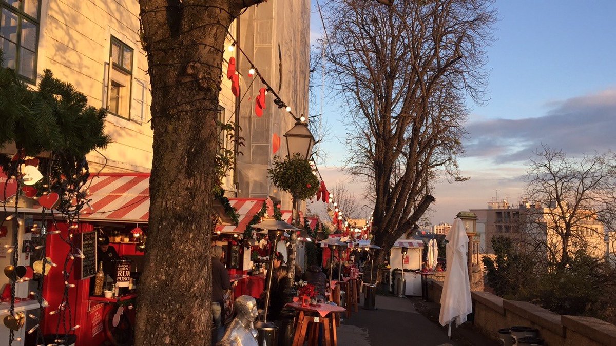 #Zagreb #christmastime ☀️🎄🎀