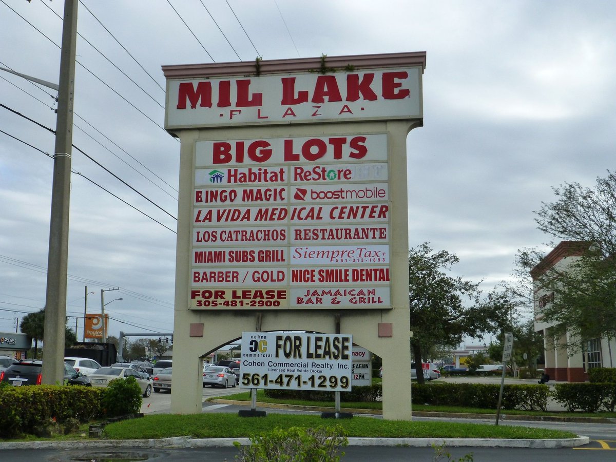 Cohen_Comm's tweet photo. Located at the NW corner of Lake Worth Rd and Military Trl in Greenacres. We have one 850 sq ft space available for lease! Over 40,000 cars pass the center per day.
#greenacresflorida #commercialrealestate #cre #southflorida #listing #retailspaceavailable
https://t.co/iwzSLg1SvU https://t.co/XQ5RY1OE1i