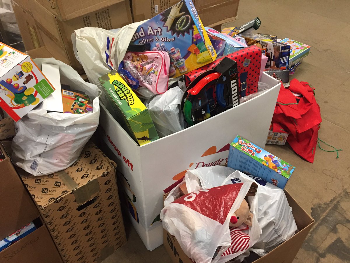 cashforkidsCUMB's tweet photo. @SelLtdCommunity #ONESF #1SF you are truly amazing! Your donations have made it to @ArcoSafety Carlisle for distribution. Thank you!! https://t.co/jyi9yV54r9