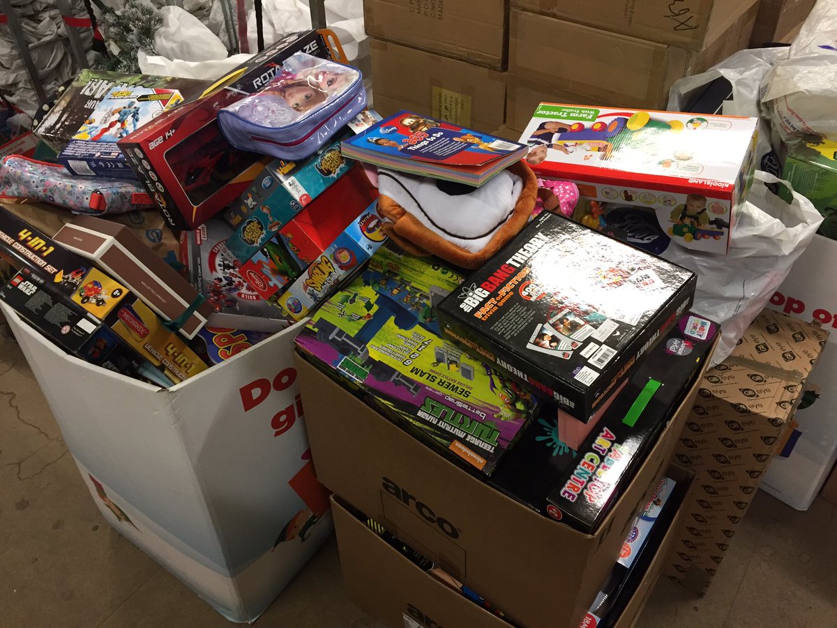 cashforkidsCUMB's tweet photo. @SelLtdCommunity #ONESF #1SF you are truly amazing! Your donations have made it to @ArcoSafety Carlisle for distribution. Thank you!! https://t.co/jyi9yV54r9