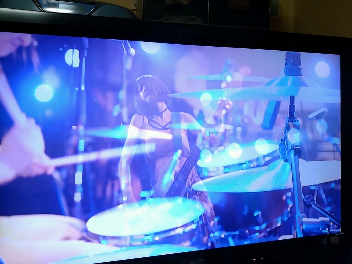 hi_guitar_hi's tweet photo. @shizupy55 フラゲできました!
最高すぎです。DVDもいいけど、実際のクラブクアトロはさらにすごかったです!
みんな!ライブ行こう!
Chelsy最高!!!
#Chelsy #CARNIBAL https://t.co/XyQ4yeX8Ct