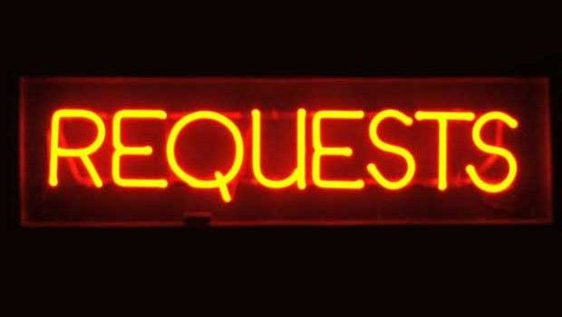 ZiFMStereo's tweet photo. Send a voice note of your song request along with
advice/warning to people outside the country who are returning home for the holidays #DearDiasporans
It's time for #RushRequest w\@Amardzw @ChrissGreyZW @Only1TichMataz #ZiVolution https://t.co/vFSXgC6TF6