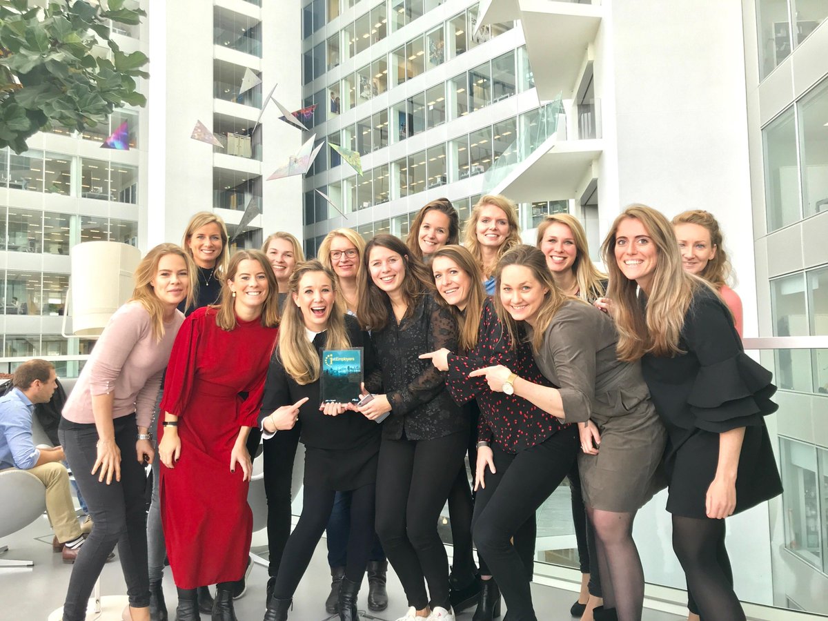 jaaphoogesteger's tweet photo. Even een hashtag kapen. Ben je op #RIE17 maar stiekem op zoek naar een nieuwe uitdaging? Check dan onze vacatures in dit topteam: https://t.co/xakRfqs4DC https://t.co/xAFTHvu8Dt
