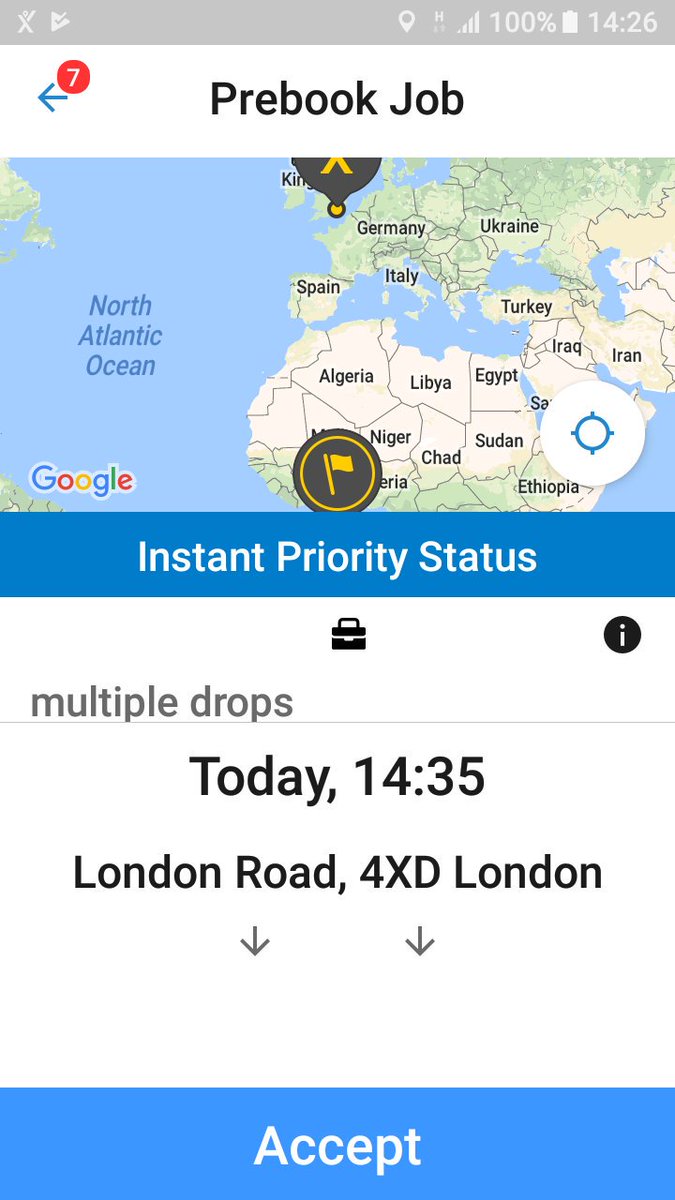 thelondoncabco's tweet photo. Nice ride from @mytaxiuk but THE question has to be #whichbridge? #knowledge https://t.co/4TCWFQCnvz
