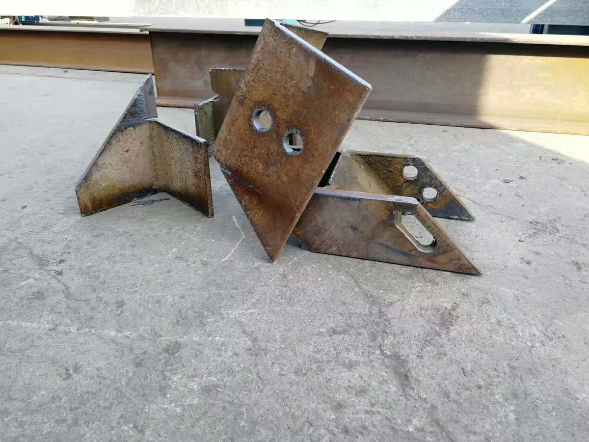 jaminn_zhao's tweet photo. H beam cutting line can cut H beam, channel, angle...
contact info: sales9@cnkasry.com  +8613156182212  https://t.co/AhmsX496Qr
#steelfabrication #hbeamcutting #steelstructure #cnccuttingmachine https://t.co/gQKLMsNbZX