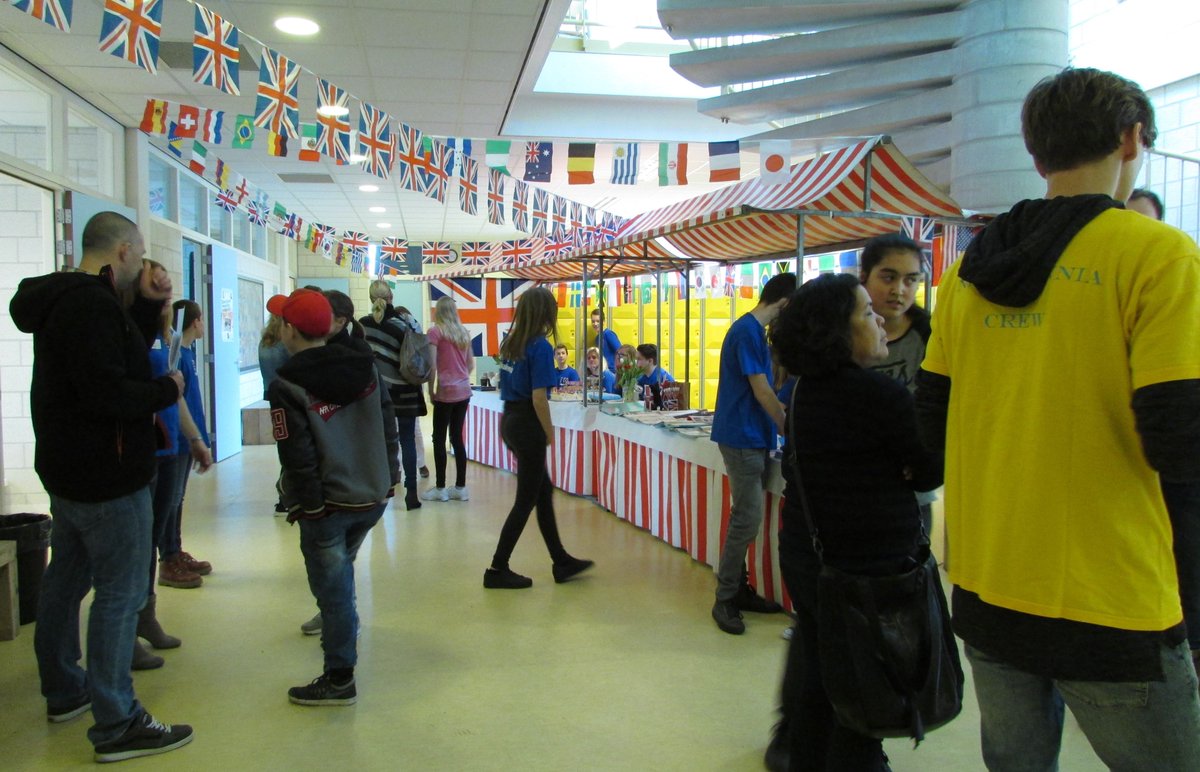 Onze TTO-afdeling is met vlag en wimpel geslaagd en voldoet aan alle kwaliteitseisen die aan tweetalig onderwijs gesteld worden. Proficiat aan alle betrokken docenten én leerlingen!  nehalennia.nl/tto-afdeling-m…