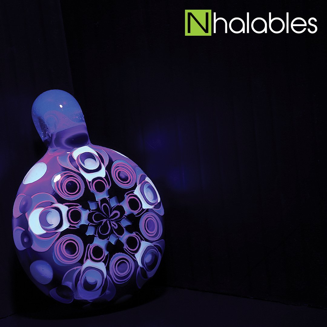 nhalables's tweet photo. UV Shot of one of @jujuglass111 Beautiful Dotstack ... https://t.co/FoW06BdOvM
#nhalables #jujuglass #bluv #pendant #glasspendant #mini #dots #dotstack #dotstackpendant #uvglass #pendantsofig #glassofig #glassforsale #muchlove #handmade #americanart #americanglass #oprahswookclub https://t.co/8Ce6FkZ1vY