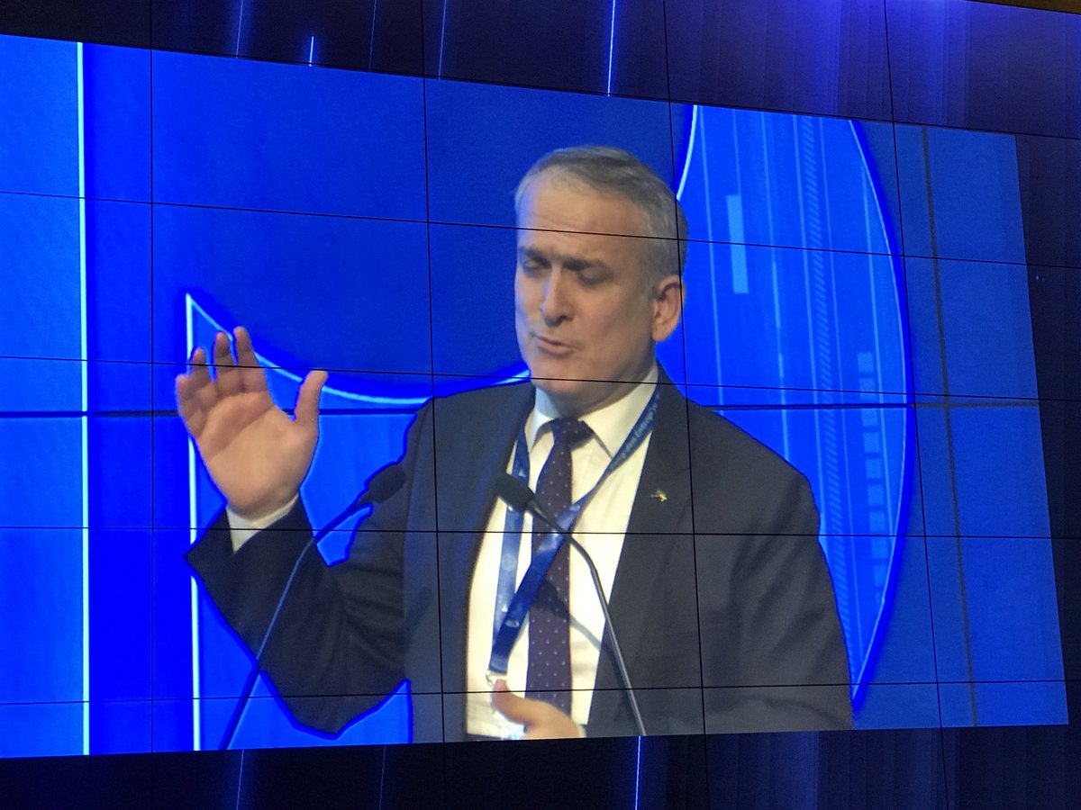 Halil_Hoca_'s tweet photo. BTK da gerçekleştirilen Big Data konferansı kapanış konuşması Prof.Dr. Şeref Sağıroğlu tarafından yapılıyor... https://t.co/I5pTRbb5lt