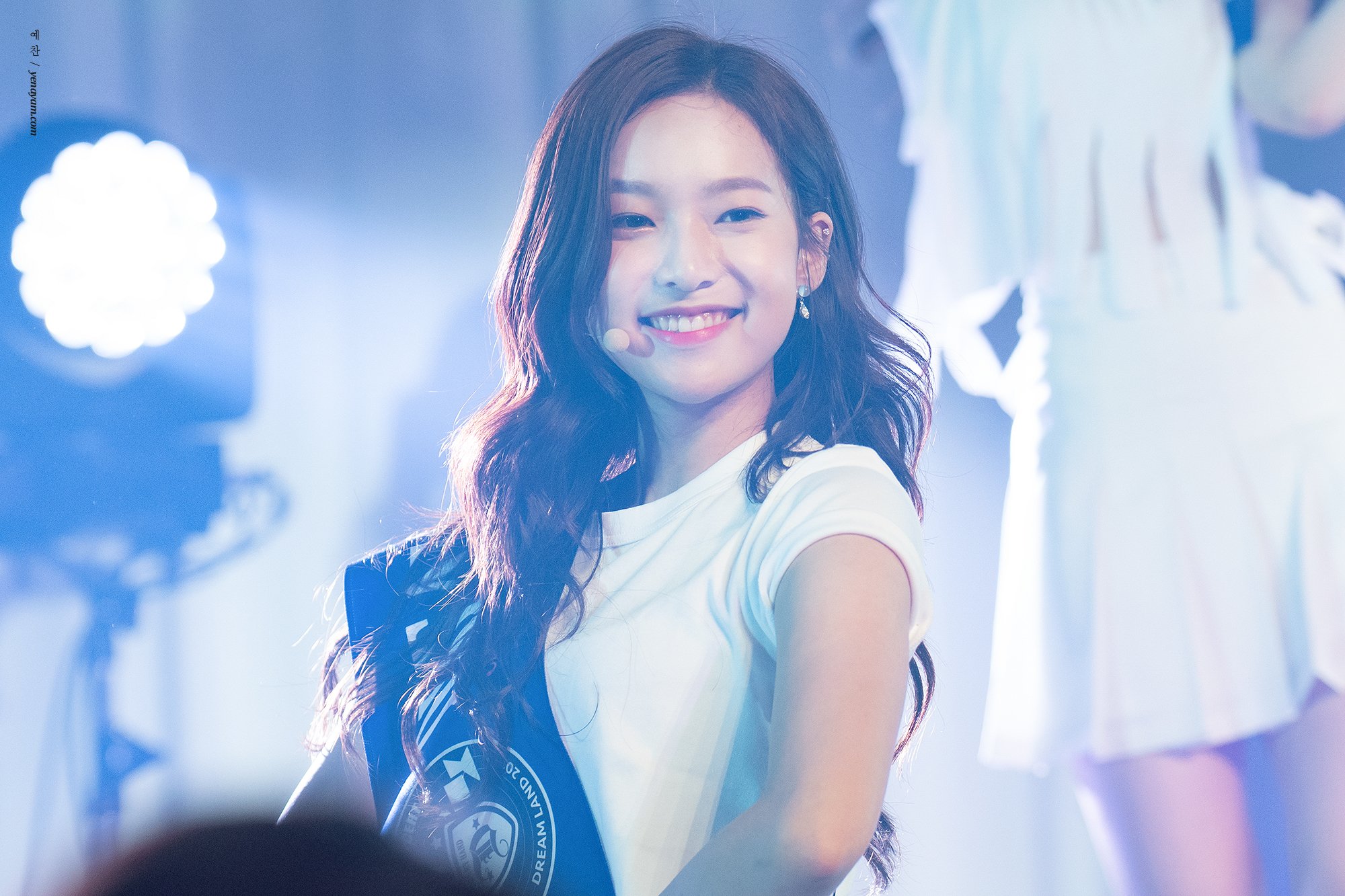 DQ2pD1OVwAABSwt.jpg:orig