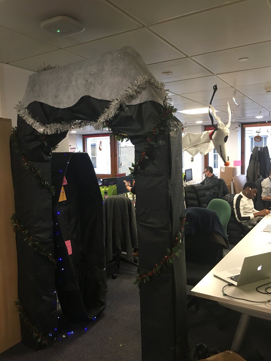 _jamesmitchell's tweet photo. Its a nightmare putting up. #forthewin #ChristmasOffice https://t.co/Om527cHfyu