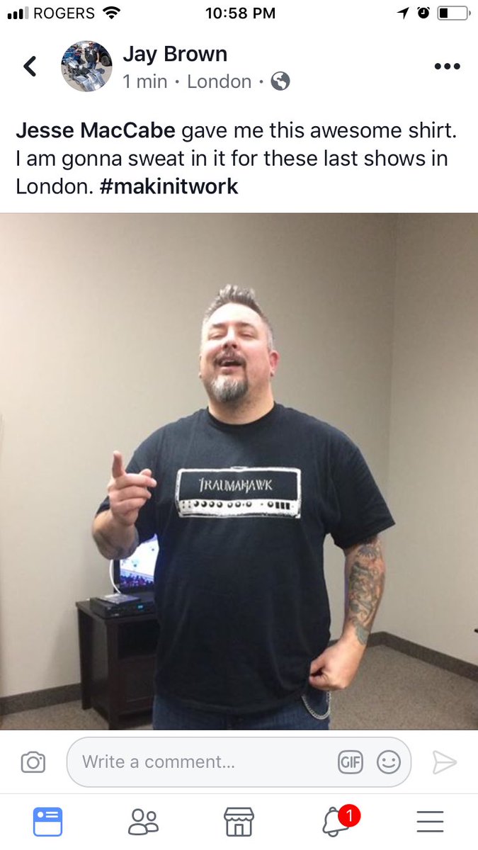 Comedian Jay Brown repping Traumahawk at his show this past weekend in London <a href="/yukyukslondon/">Yuk Yuk's London</a>