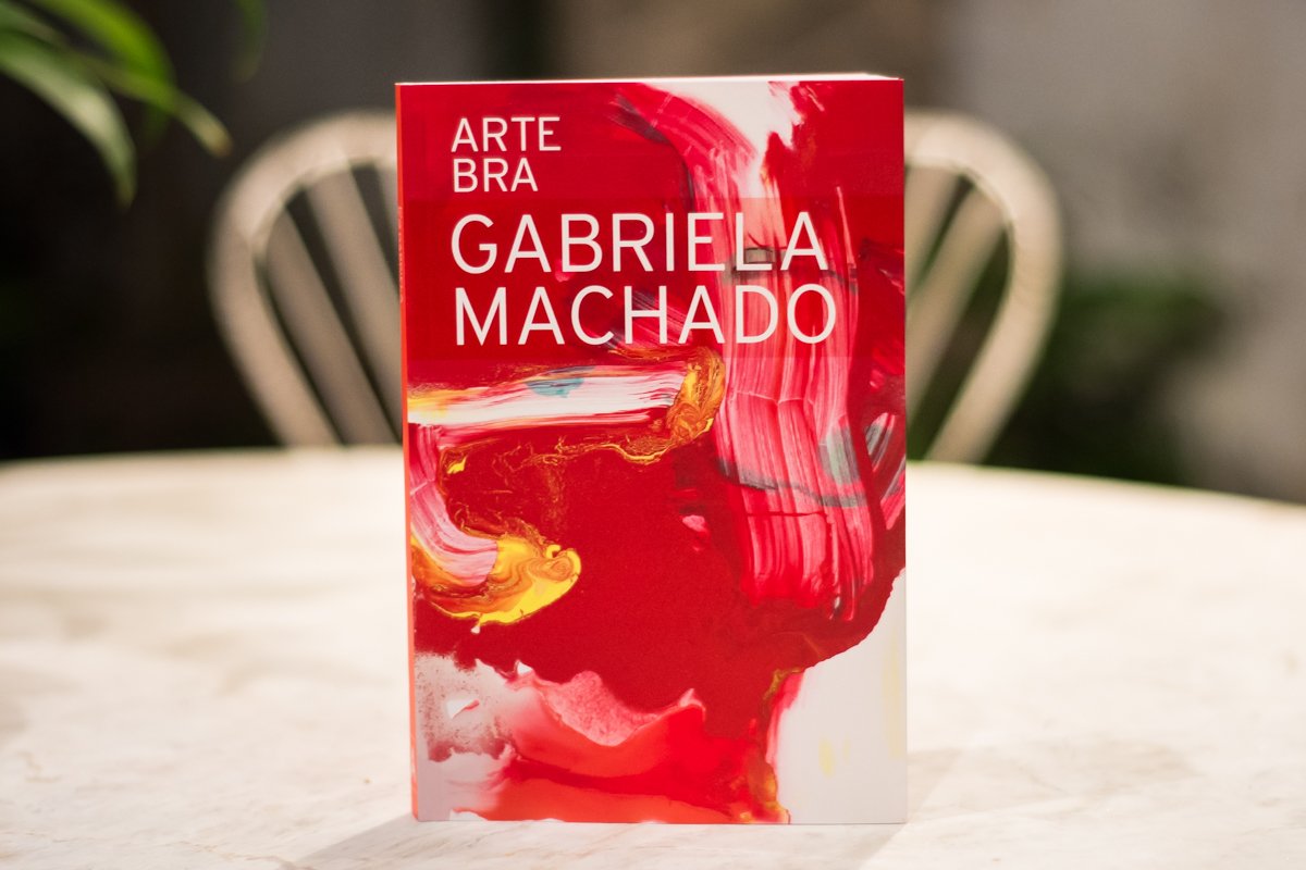 automaticaprod's tweet photo. Automatica 12 anos | ano 12: 2016
A artista Gabriela Machado teve dois momentos com a gente em 2016. Primeiro na exposição “Things that fit in my hand”, que aconteceu no MAM Rio, e depois na publicação do seu livro para a coleção ARTE BRA. Vamos relembrar! https://t.co/RHDr6eJSve
