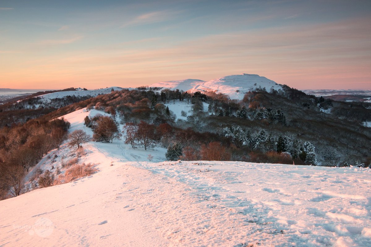 Sunrise on the #MalvernHills yesterday