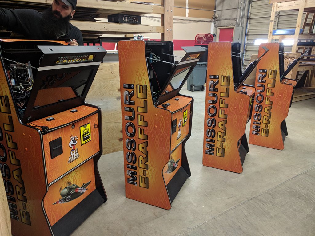 Image360KC's tweet photo. The Missouri E-Raffle machines are back! #customwrap #machinewrap https://t.co/ejOLXmPBcU