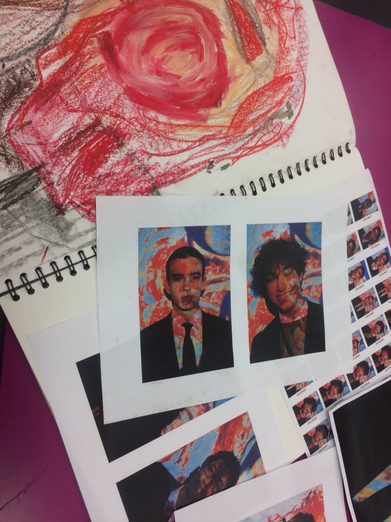 HAArtists's tweet photo. Amir starting a LaRGe scale Francis Bacon inspired painting @francisbacon @HammersmithAcad https://t.co/I550H16V8h