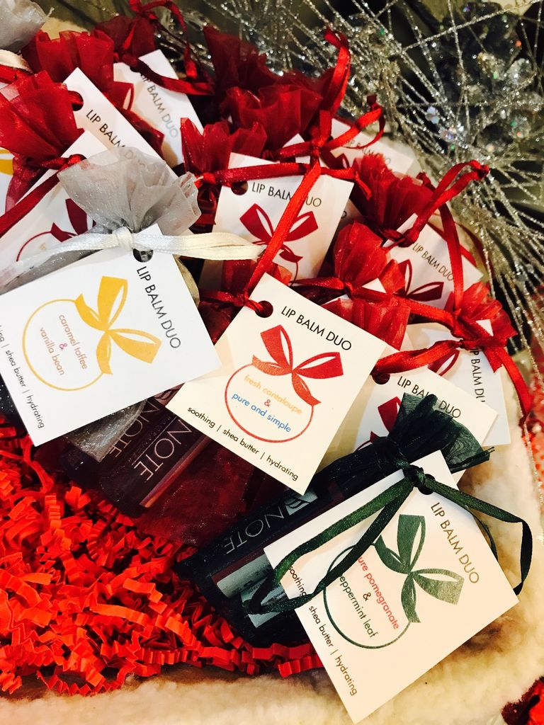 NoteologyFrag's tweet photo. Stocking Stuffers? Yep! We got those!

#lipbalmduos #13each #3options #hydrate #sheabutter #softlips https://t.co/zoLri2zuey