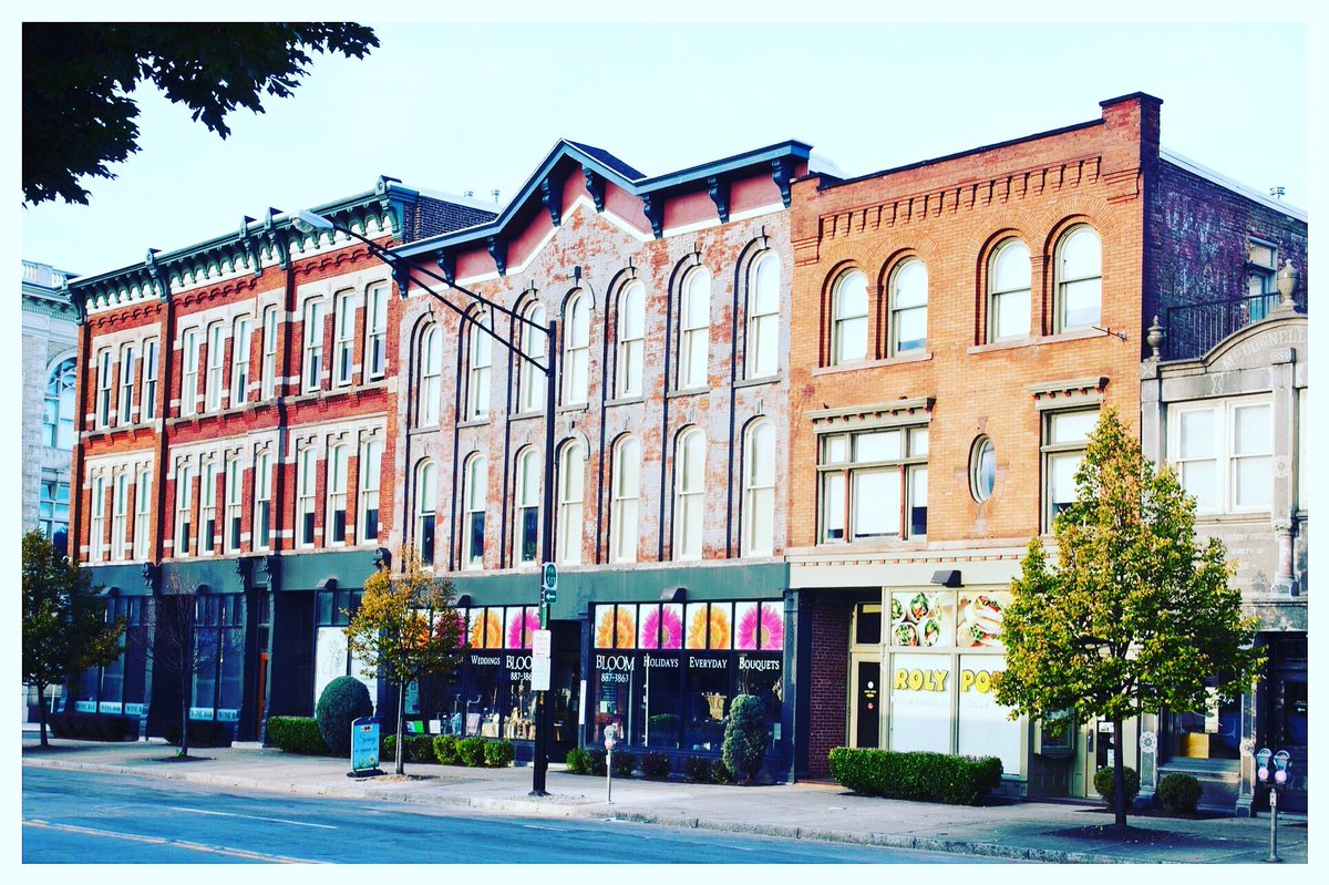 FirstAmherst's tweet photo. Downtown Living at it’s Finest @ #GraniteWorks 🙌 https://t.co/pmcLqWvH0S