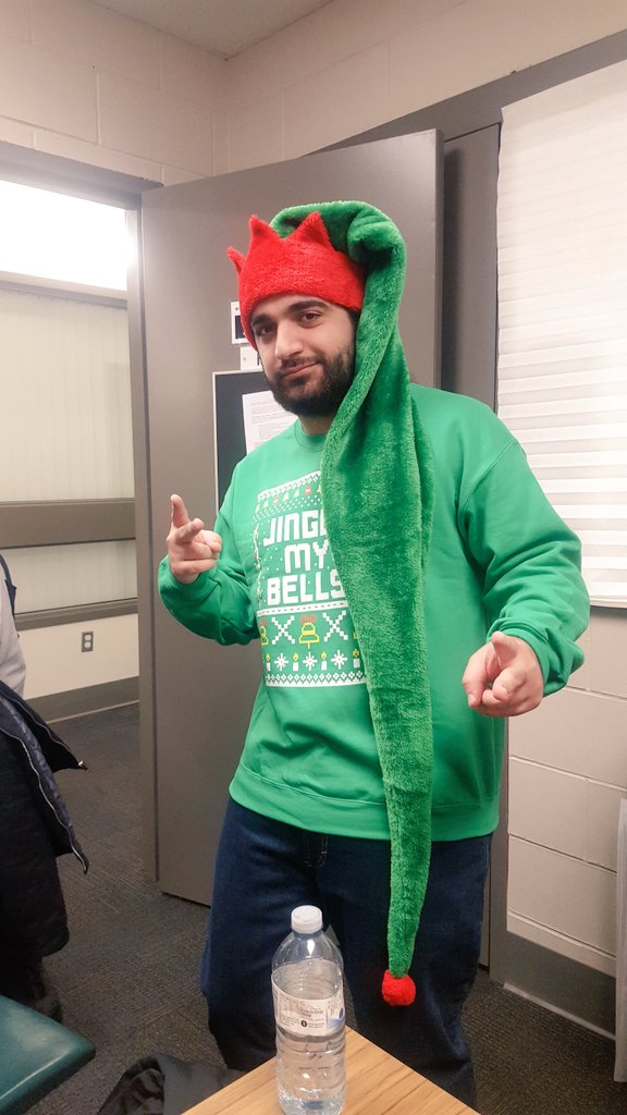 WillNashOnAir's tweet image. @RaastyBelbaas showing up to the aircheck like... 🎅📻❄  This is why #radio students are THE BEST!

@MohawkCollege @IgniteRadio1  @MediaEnt_Mohawk @RadioAtMohawk