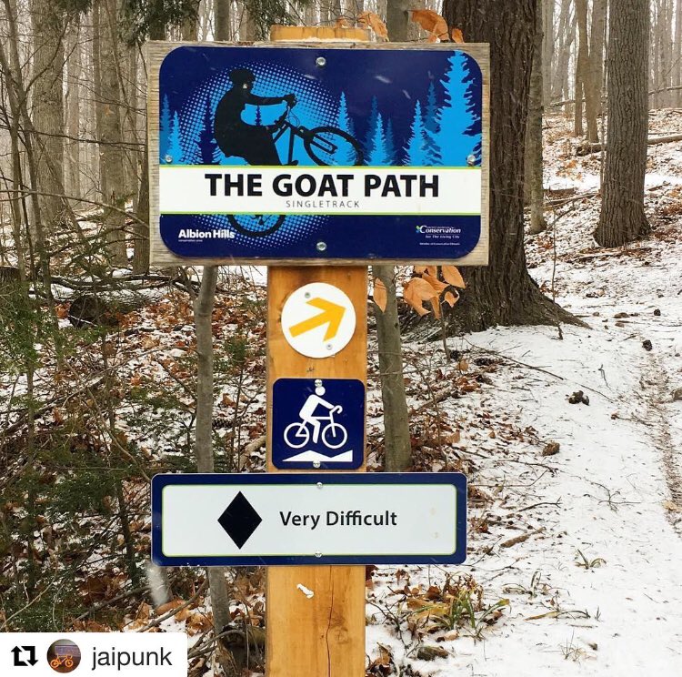 TRCAparks's tweet photo. Fresh #snow is on the ground at #albionhills. The #fatbiking trails are open. 🚴 ❄️
・・・
#nature #trails #biking #explore #conservationparks https://t.co/z322AxHNak