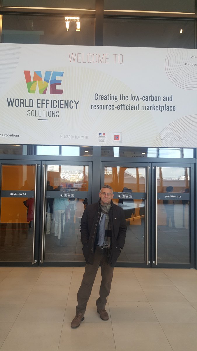 MovEuropeo_IT's tweet photo. Il 12 dicembre il nostro vice presidente Fabio Masini ha presentato i risultati del progetto Ladder alla platea del World Efficiency Summit di Parigi. Ecco alcune foto! @ALDAeurope #LADDERproject https://t.co/QMgUvZAN3u