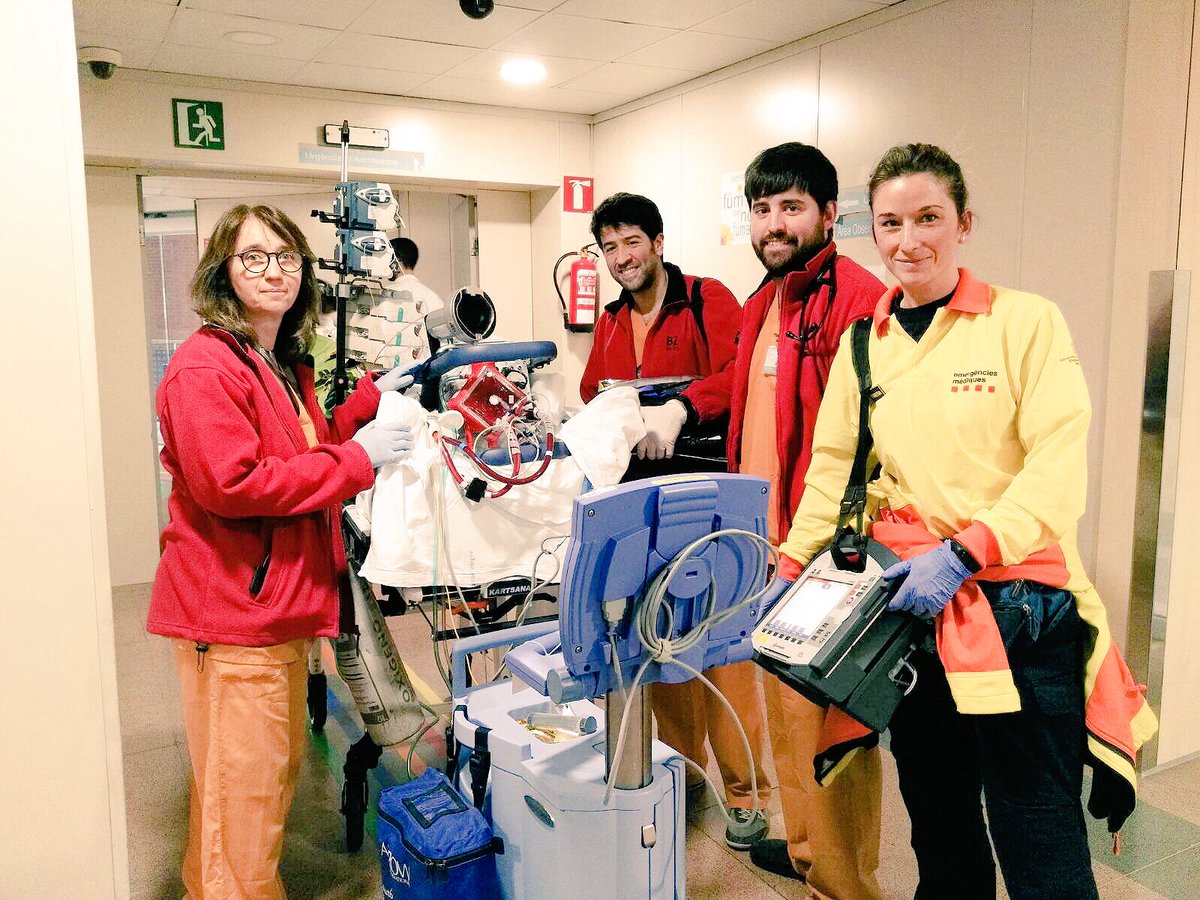 Eduard Argudo (@eduardargudo) on Twitter photo Avui, treball en equip entre <a href="/semgencat/">SEM. Generalitat</a> i <a href="/ECMOHUVH/">ECMO Barcelona</a> del <a href="/vallhebron/">Vall d'Hebron</a> per a trasllat interhospitalari de malalt amb #ECMO VA i #BCPIAo fins a <a href="/hbellvitge/">Hospital Universitari Bellvitge | HUB</a>, trasllat sense incidències. #ECLS Avui, treball en equip entre <a href="/semgencat/">SEM. Generalitat</a> i <a href="/ECMOHUVH/">ECMO Barcelona</a> del <a href="/vallhebron/">Vall d'Hebron</a> per a trasllat interhospitalari de malalt amb #ECMO VA i #BCPIAo fins a <a href="/hbellvitge/">Hospital Universitari Bellvitge | HUB</a>, trasllat sense incidències. #ECLS