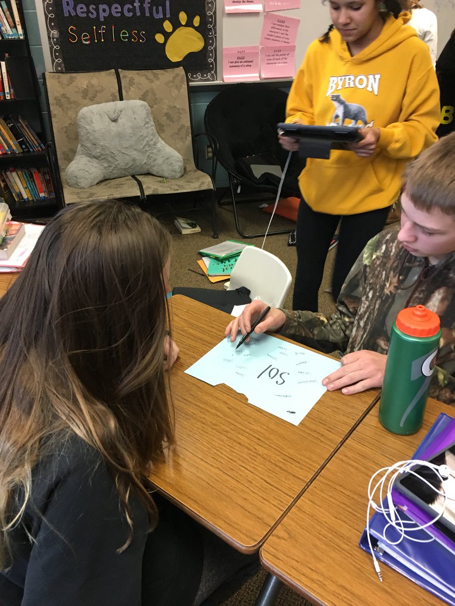 GroehlerEnglish's tweet photo. Introducing new Greek and Latin roots!   #allinadaysELA #rootwords #bmsbears https://t.co/68pmcdQRFv