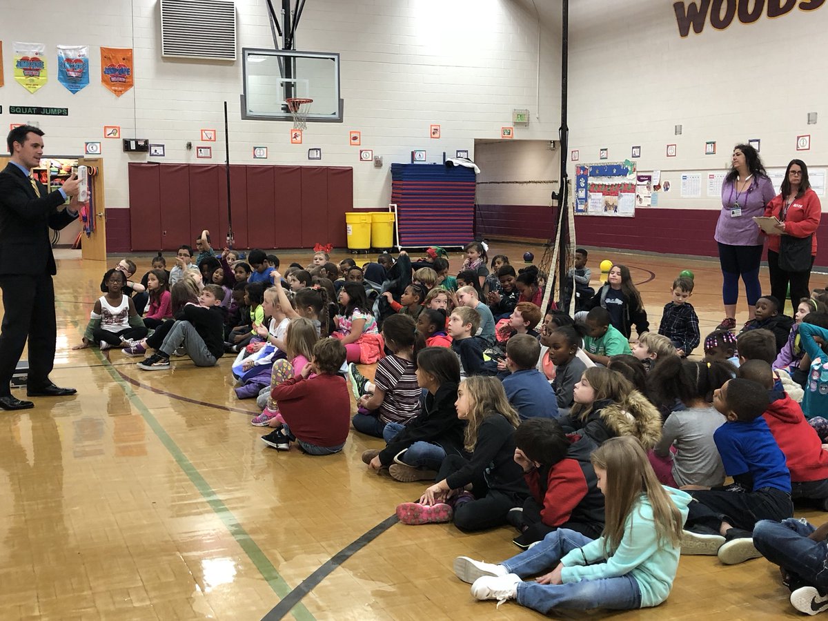 b_aproton's tweet photo. Thank you Myles Henderson for talking with us in second grade! https://t.co/fDF5IxlTK0