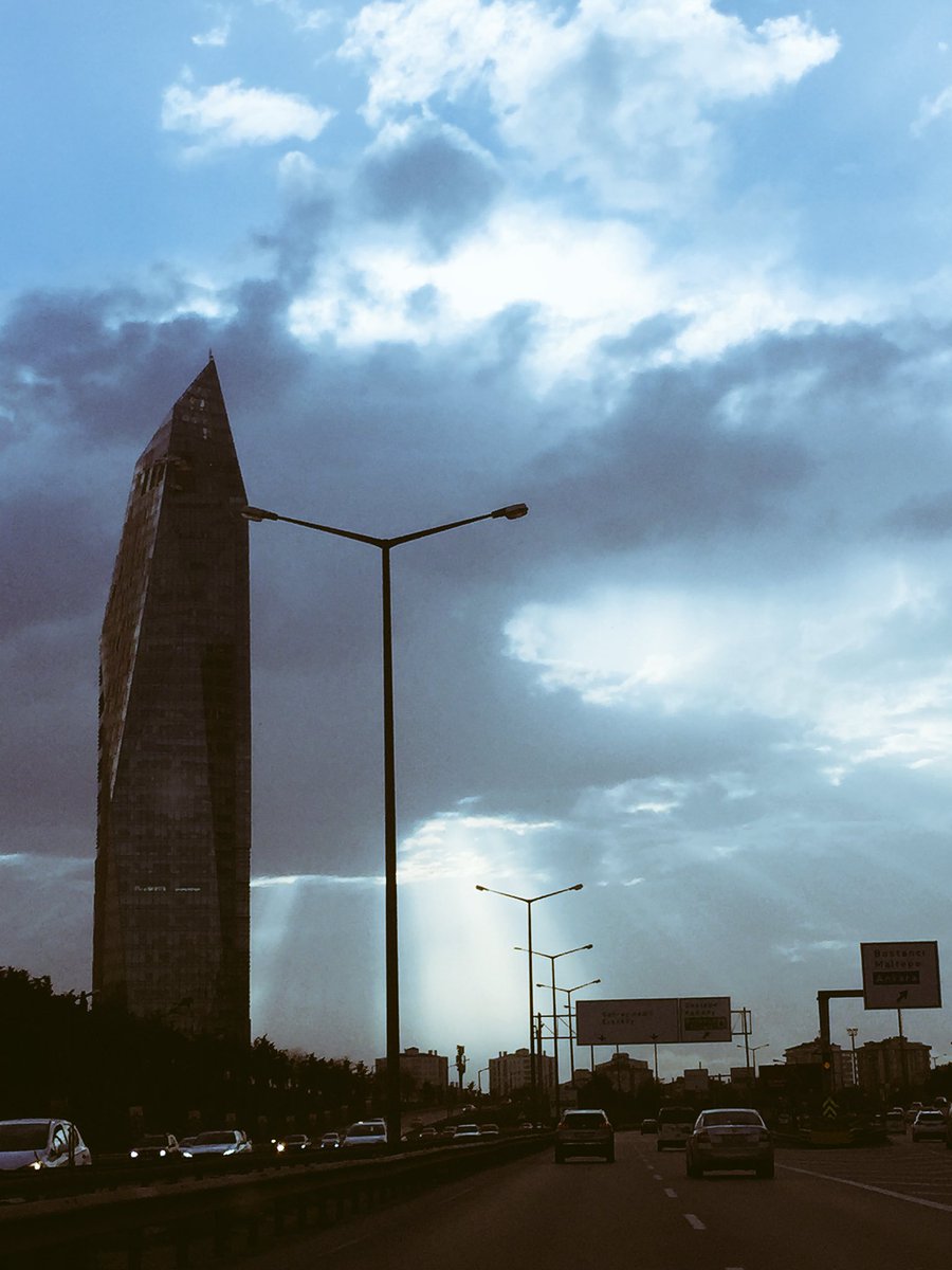 yok canım alt tarafı heavenly puncture😈