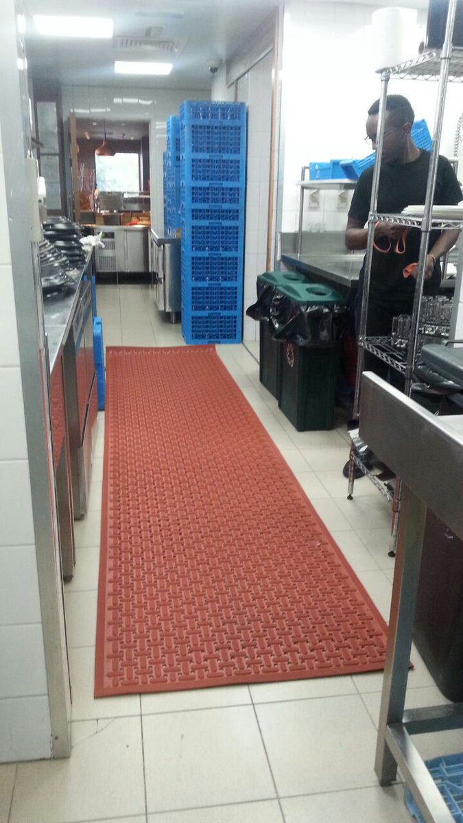 islandviewdxb's tweet photo. Clean Fall - Grease Mat runner - non slip application in the Kitchen , Clean Walk Mat - to collect Debris from entering the Kitchen , Budget Rubber mat - non slip matting for the Bar ...all supplied and installed by IVD #nonslipmat #entrancemat #greasemat #ivd #dubai #uae https://t.co/S8FmQyd3FF