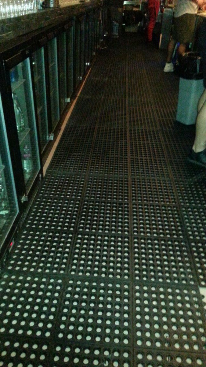 islandviewdxb's tweet photo. Clean Fall - Grease Mat runner - non slip application in the Kitchen , Clean Walk Mat - to collect Debris from entering the Kitchen , Budget Rubber mat - non slip matting for the Bar ...all supplied and installed by IVD #nonslipmat #entrancemat #greasemat #ivd #dubai #uae https://t.co/S8FmQyd3FF
