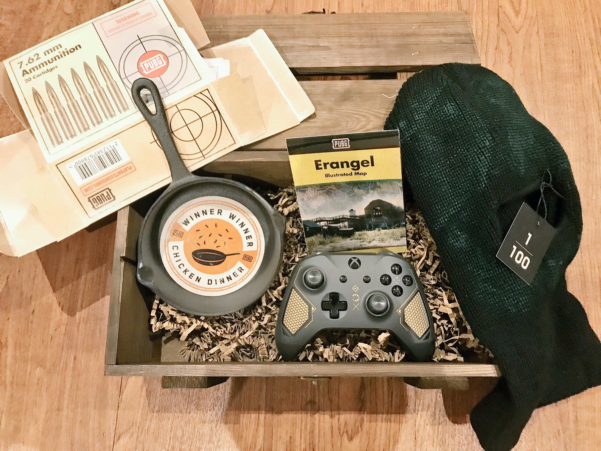 itsJulesHardy's tweet photo. I love my Player Unknown care package. HOW DID THEY KNOW I NEEDED A SMALL SKILLET FOR WEEKEND EGGS??? 🤔 https://t.co/BOl1chCpwM