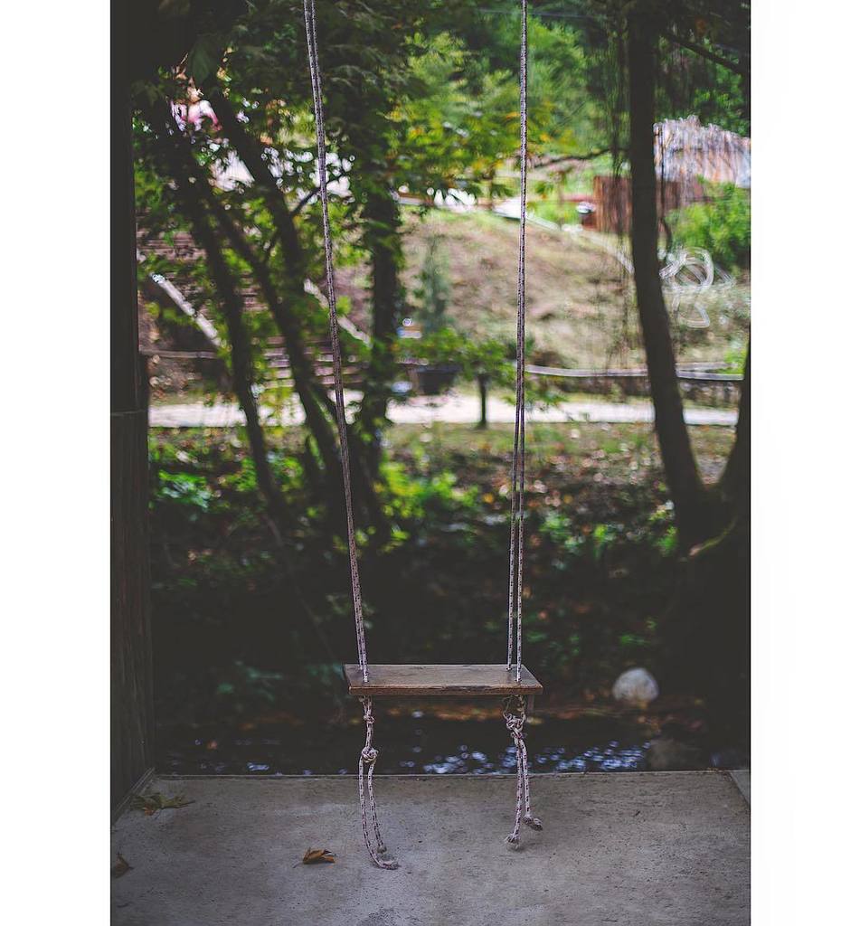 AlaHamdann's tweet photo. You are never too old to swing your body, free your soul, and think of absolutely nothing but joy ๐ฟโ๏ธ๐
.
๐ธ@alahamdan | #TB #AlaWhileIn #WhileInTurkey https://t.co/EPw2xxNzFU