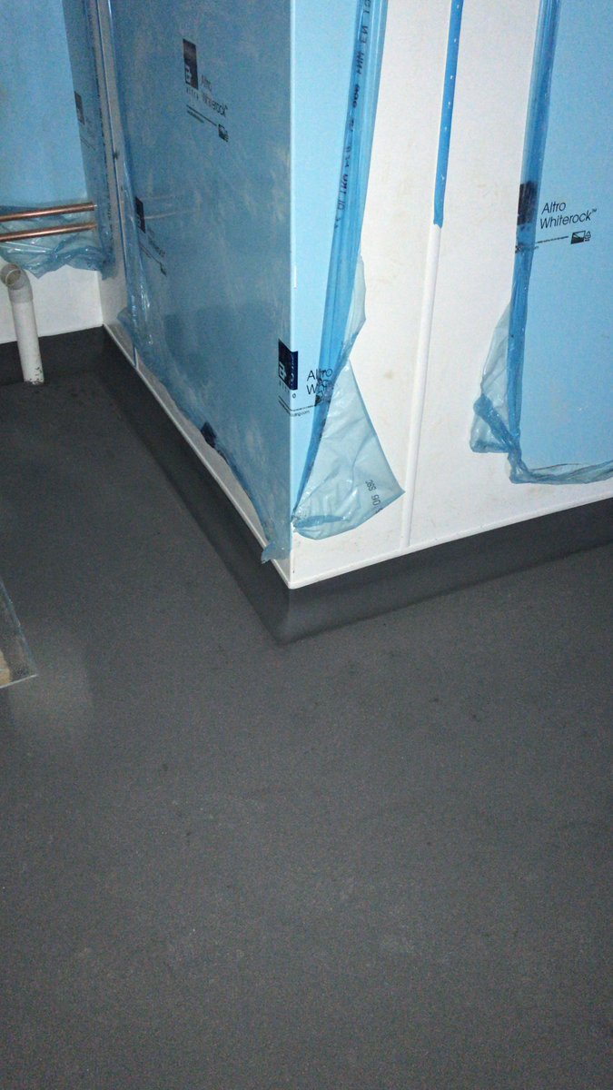 ResintekServ's tweet photo. Works completed at another restaurant - Altro Crete Resin and Altro Whiterock, the perfect combination. Customers keep coming back - perfect preparation leads to perfect results. Well done lads,again and again !! @AltroFlooring https://t.co/dZzEXMxuTE
