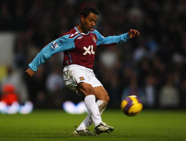 Happy birthday to ex-Hammer Nolberto Solano, a great character   . 