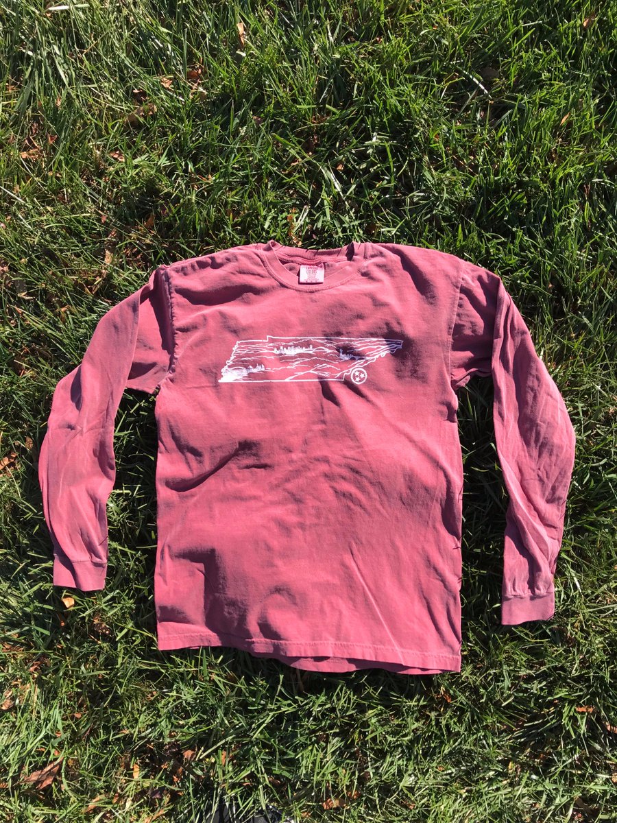 pbprint's tweet image. Your Peanut Butter Printing TN Christmas shirts have shipped out! Tag us repping your Tennessee pride! We hope all of you have a restful, safe and merry Christmas. #peanutbutterprinting #screenprinting #mananutrition #nashville #615 #smashville #knoxville  #865  #901 #Memphis