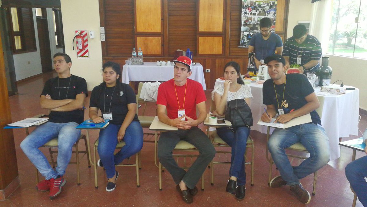 magparaguay's tweet photo. #Objetivos #MAG #DGyJR
-Fortalecer la capacidad emprendedora de jóvenes rurales para promover la seguridad alimentaria nutricional
-Destacar importancia del emprendedurismo como medio de arraigo y desarrollo comunitario
-Comprender el sistema alimentario en contextos locales https://t.co/KhonFtZ817