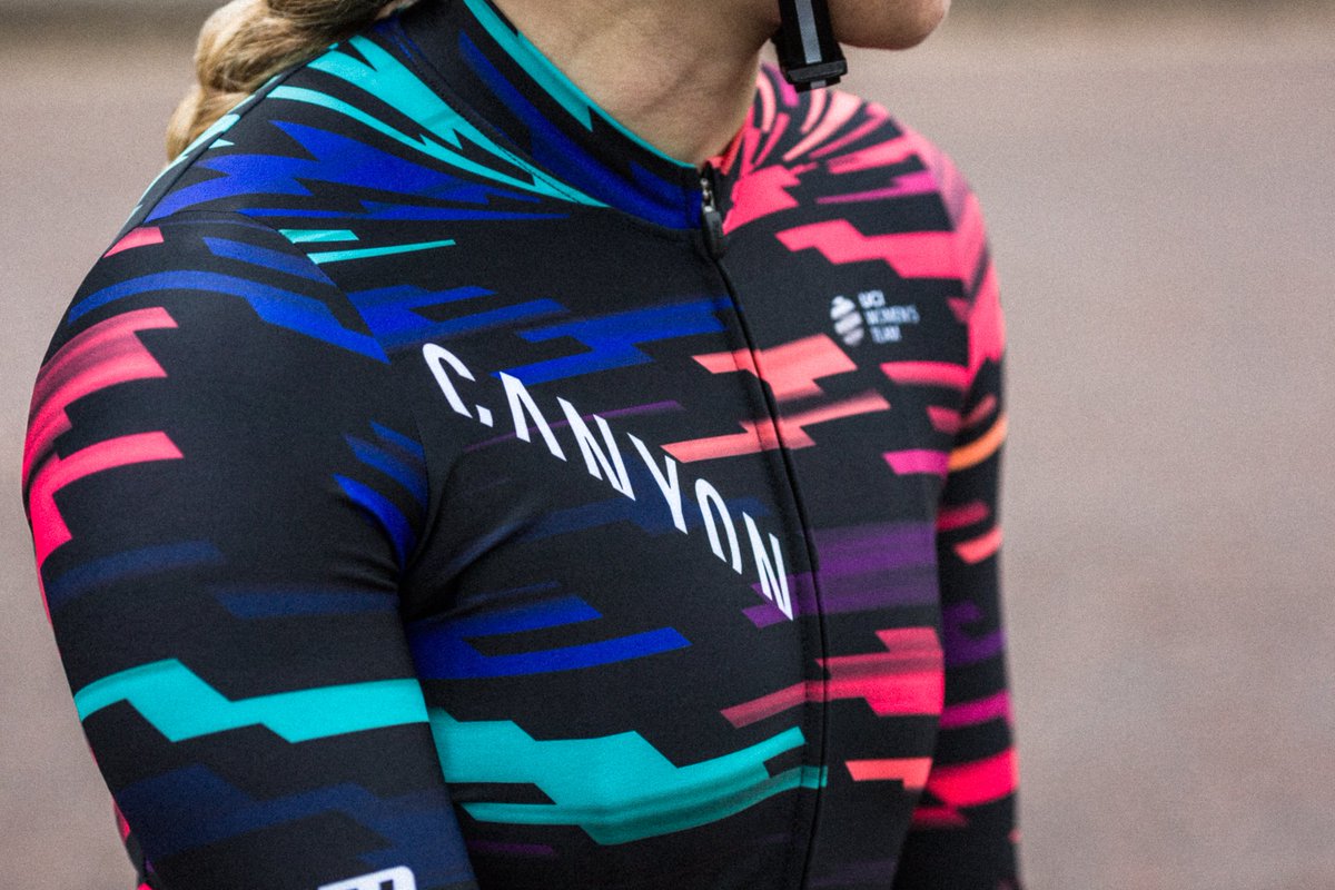 canyon cycling kit