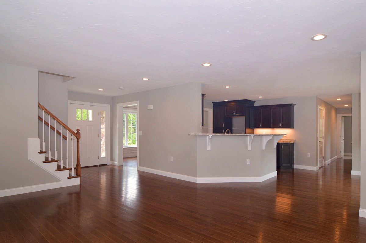 PariseauGroup's tweet photo. 🎄 Home For Sale 🎄
Gorgeous BRAND NEW 4-bedroom, 2.5 bath Colonial in a BRAND NEW neighborhood in Attleboro, MA! These homes are a MUST SEE!! 😍👍
https://t.co/5frIuErpQR  
#newconstruction #c21epr #moverightin #homeforsale #Attleboro #homefortheholidays #brandnewhome https://t.co/HwfYCJlMBi