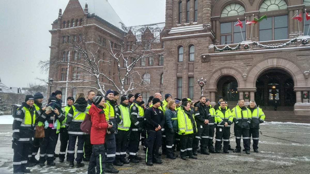 CACOParamedics's tweet photo. Paramedics from across the Province at Queens Park this morning to say NO to fire/medic pilots in bill 160 https://t.co/9x1v1u6LAV