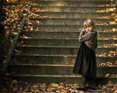Laiilaa133's tweet photo. -

أبكي وتـــبكي مـــعآي : حــروف مخـــــنوقه 
يـــــمكن بـــسيطه | ولكن مـوجعه صــدري
قـــلبي بِـ حـآجةكــــثير أشــــيآء " مــفقوده "
وآلمــشكله مـــن ســـألني قلــت له مـ ادري
أعتــدت مــا أحكي | تـموت آلــروح محروقه
ومآ أقول (ودي ، وأبي ، وأحتآج )من صغري https://t.co/yv4rNoPBOK