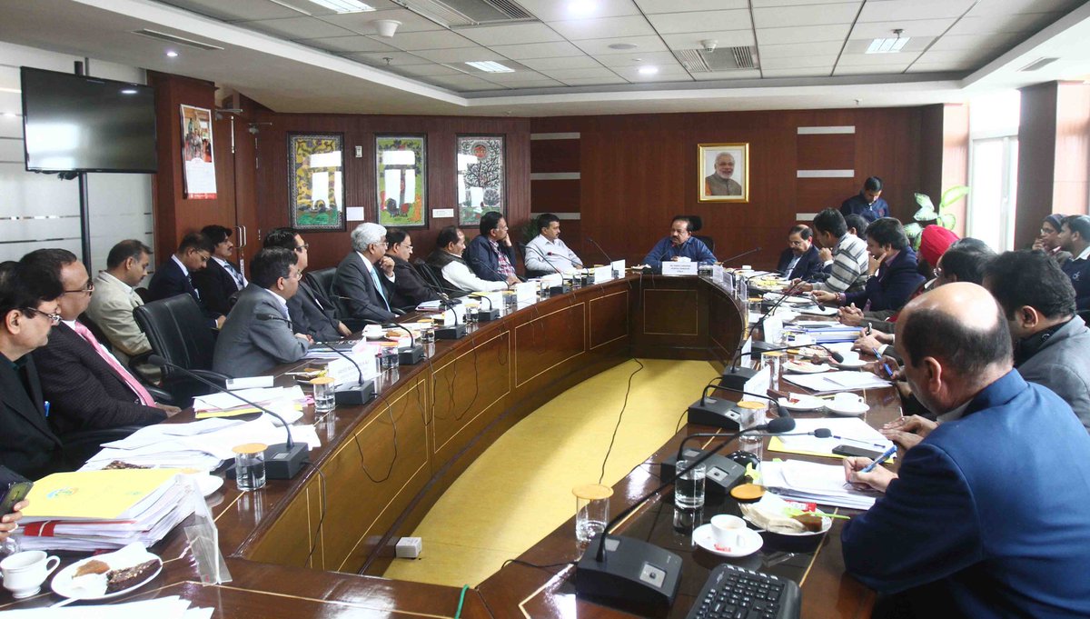 drharshvardhan's tweet photo. Also, we'd continue with this practice of all-stakeholders' meeting with the Hon’ble Ministers of all the States to ensure that there is a close monitoring of all the activities on the ground https://t.co/RTxQeiJ2lx
