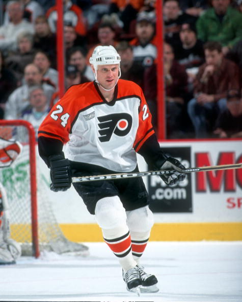 We are saddened today to hear of the passing of Flyers Alumni defenseman Zarley Zalapski at age 49. RIP Zarley.