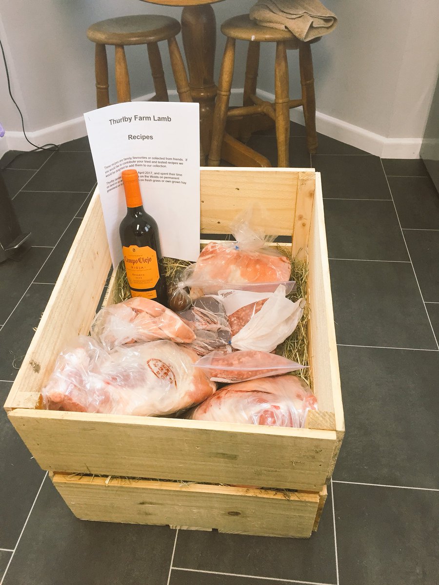 LDSayers's tweet image. Half  lamb boxes for sale. Half a lamb with a recipe book and bottle of wine all for just £75. #lamb #sheep365 #sheep